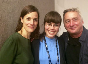 Foto von Helen Zellweger, Theodora Bauer und Andreas Vitasek bei "Die Freiheit des Lachens".